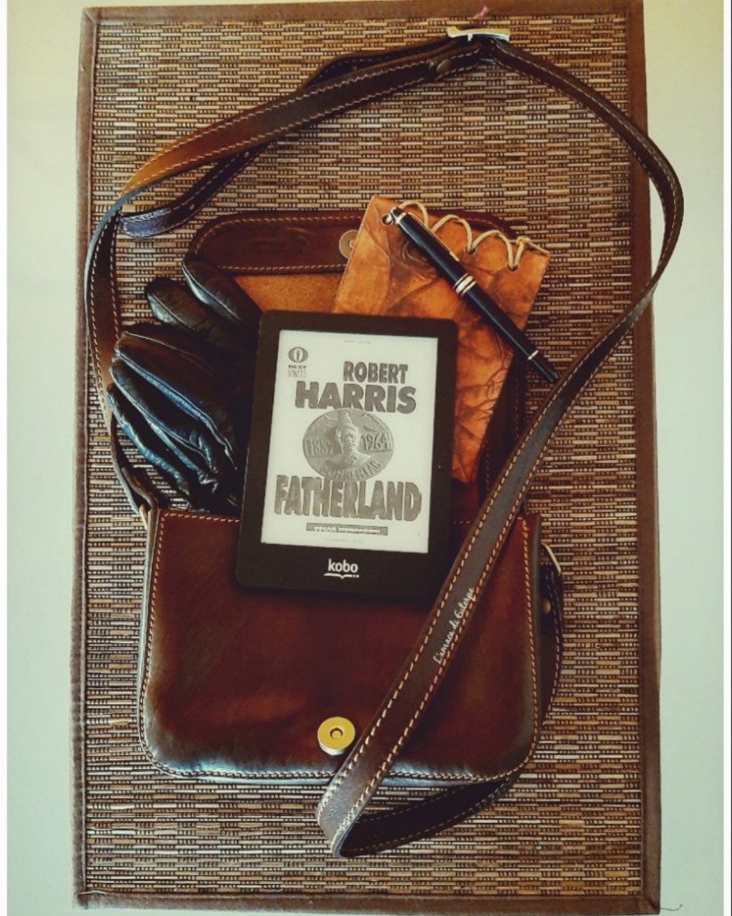 Il signore delle mosche di William Golding, Mondadori (Oscar Classici  moderni), Paperback - Anobii